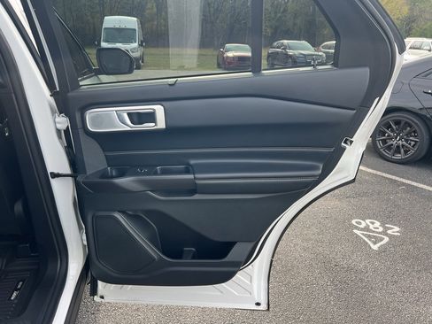 Used 2020 Ford Explorer ST w/ ST Street Pack image 29