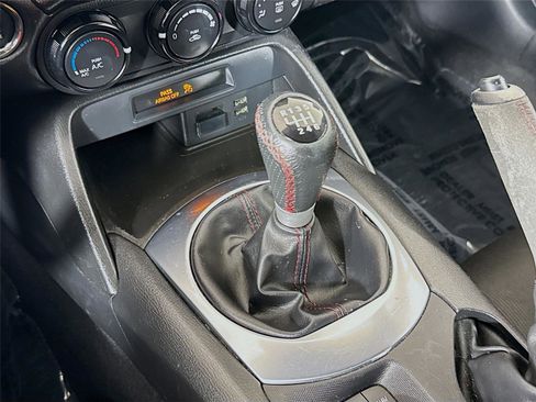 Used 2016 MAZDA MX-5 Miata Club w/ Brembo/BBS Package image 15