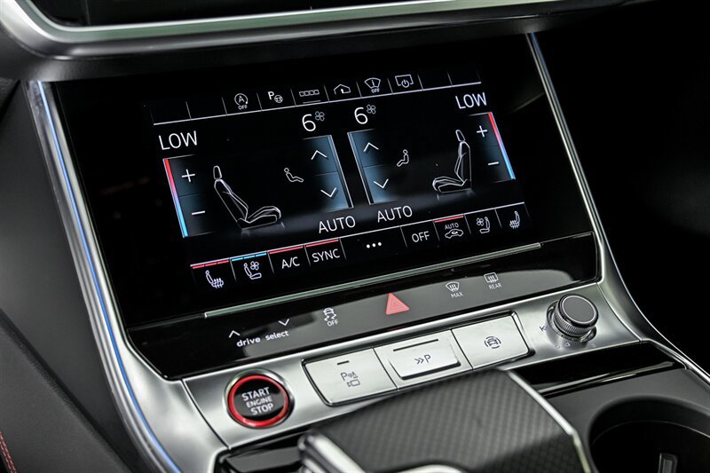 Used 2023 Audi RS 6 AWD/4WD image 28