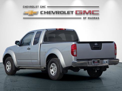 Used 2015 Nissan Frontier S w/ S Preferred Package image 5