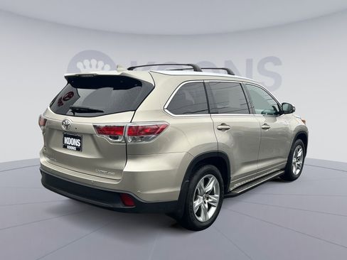 Used 2016 Toyota Highlander Limited image 7