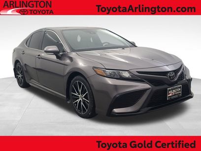 Used 2022 Toyota Camry SE w/ Cold Weather Package