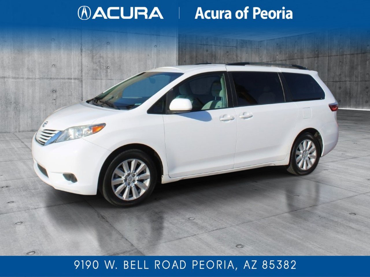 Used 2017 Toyota Sienna LE AWD/4WD image 1