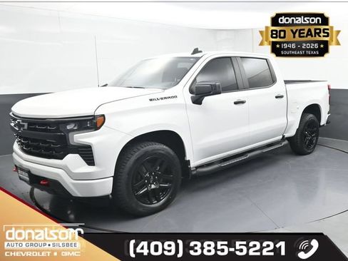 Used 2023 Chevrolet Silverado 1500 RST w/ Redline Edition AWD/4WD image 5