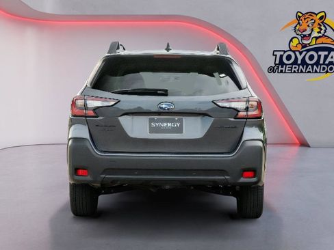 Used 2025 Subaru Outback Onyx Edition AWD/4WD image 6