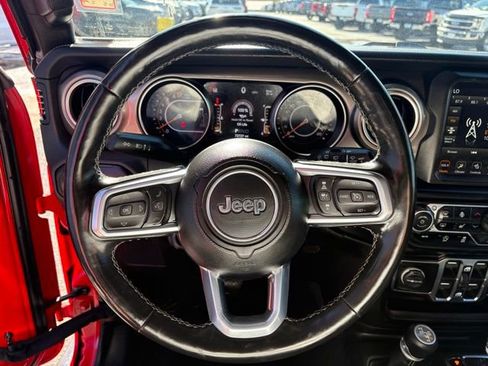 Used 2021 Jeep Wrangler Unlimited Sahara image 13