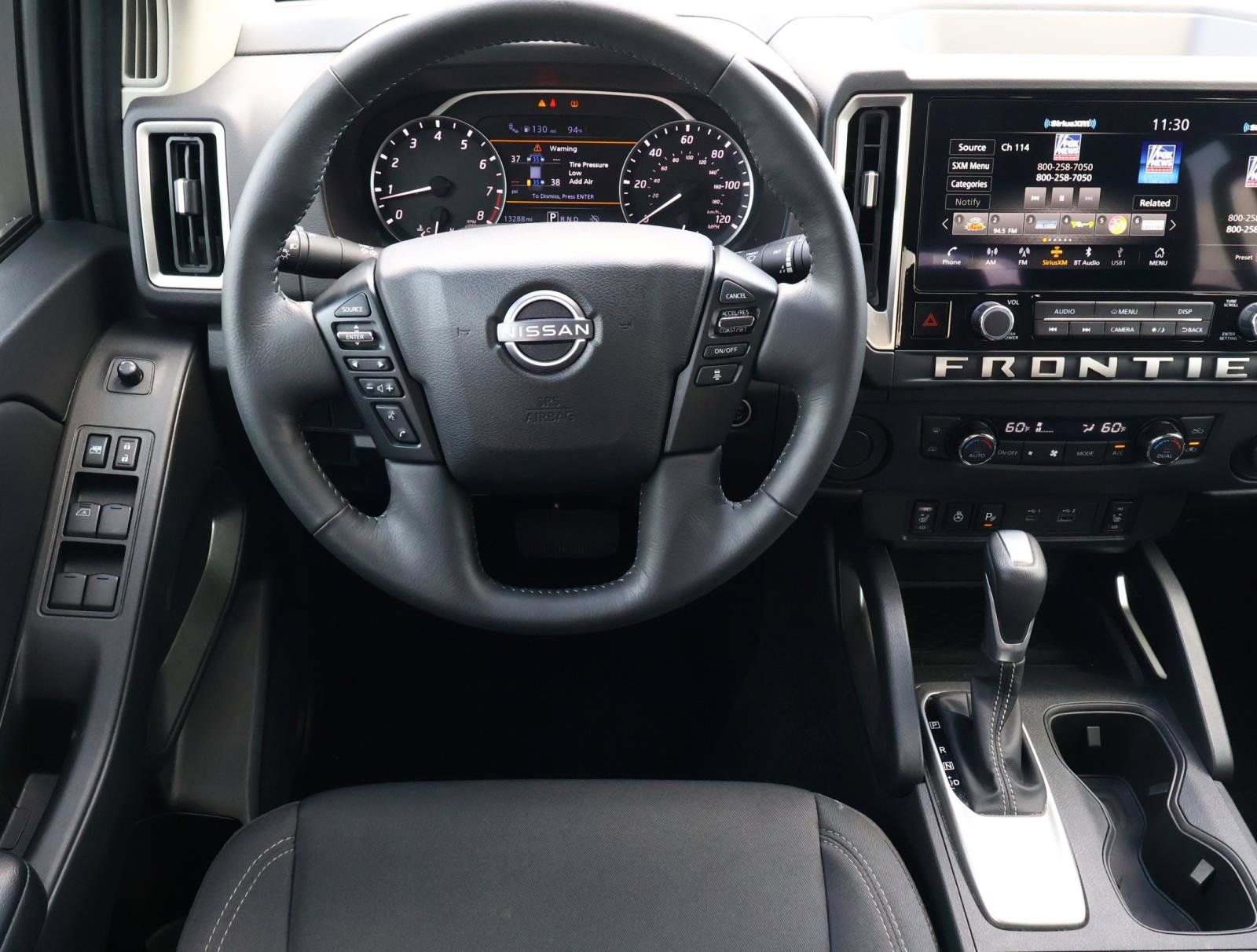 Used 2025 Nissan Frontier SV w/ SV Convenience Package RWD image 10