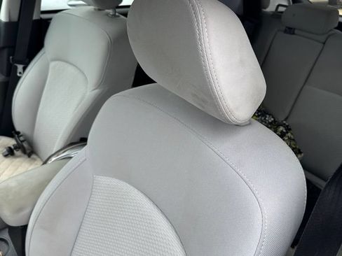 Used 2016 Subaru Forester 2.5i Premium w/ Popular Package #2 AWD/4WD image 18