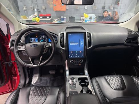Used 2023 Ford Edge Titanium AWD/4WD image 20
