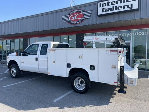 Used 2015 Ford F350 XL w/ Power Equipment Group image 5