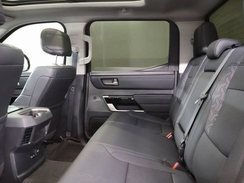 Used 2024 Toyota Tundra Limited AWD/4WD image 31