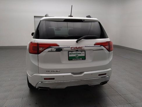 Used 2018 GMC Acadia Denali w/ Technology Package FWD image 6