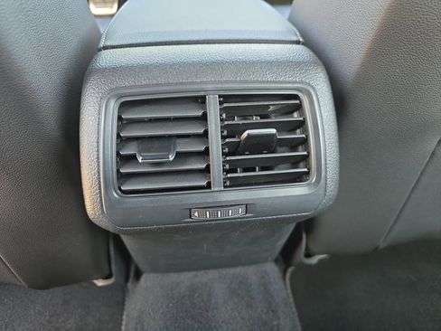 Used 2015 Volkswagen Golf R 4-Door AWD/4WD image 14