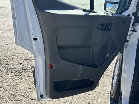Used 2021 Ford Transit 350 XLT image 13