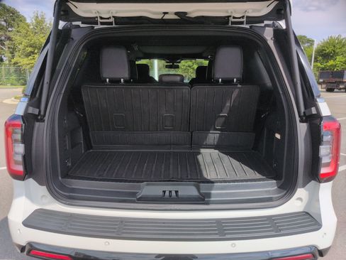 Certified 2024 Ford Expedition Limited AWD/4WD image 34