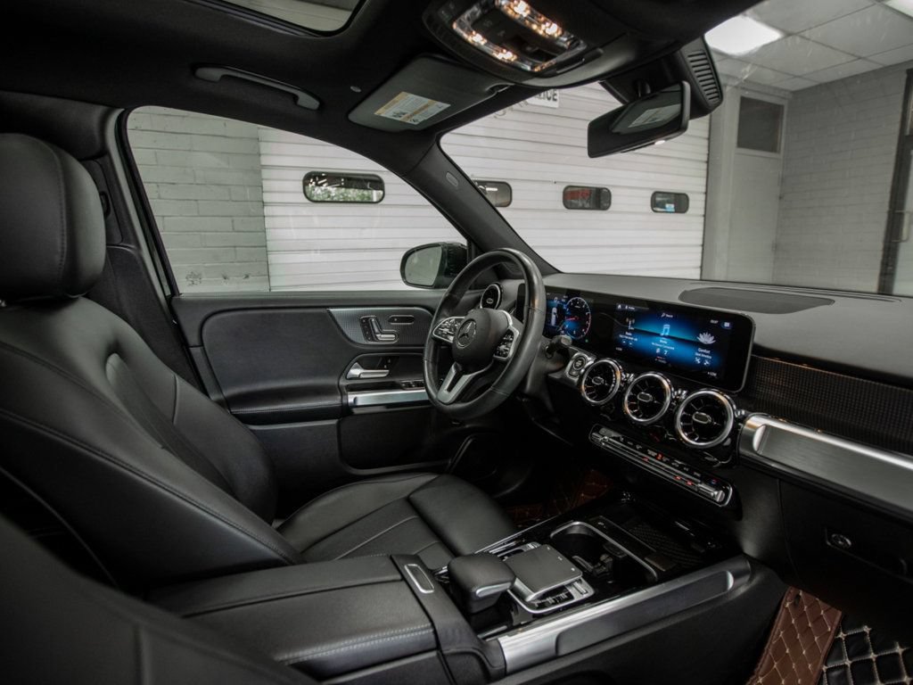 Used 2020 Mercedes-Benz GLB 250 4MATIC image 15