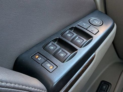 Used 2017 Chevrolet Tahoe LT RWD image 21