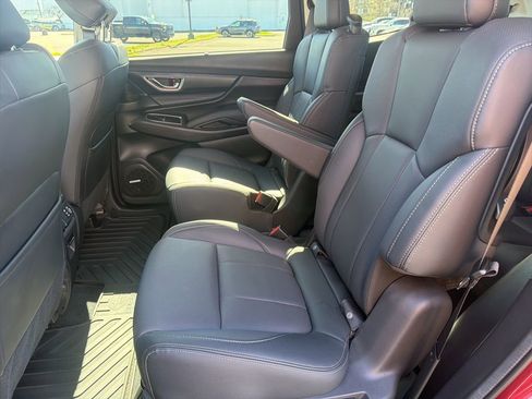 Used 2025 Subaru Ascent Limited w/ Popular Package #1 image 19