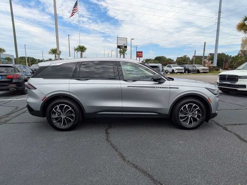 New 2026 Lincoln Nautilus Premier AWD/4WD image 3