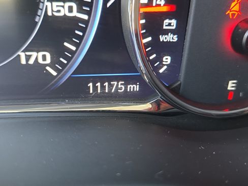 Used 2023 GMC Acadia Denali w/ Denali Technology Package AWD/4WD image 32