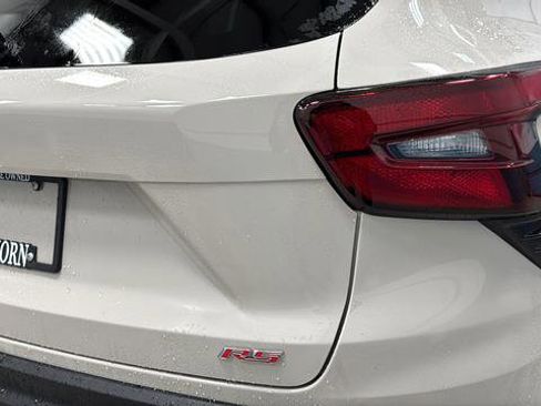New 2026 Chevrolet Trax RS w/ Sunroof Package FWD image 36