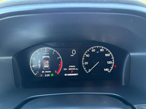 Certified 2025 Honda CR-V EX image 27