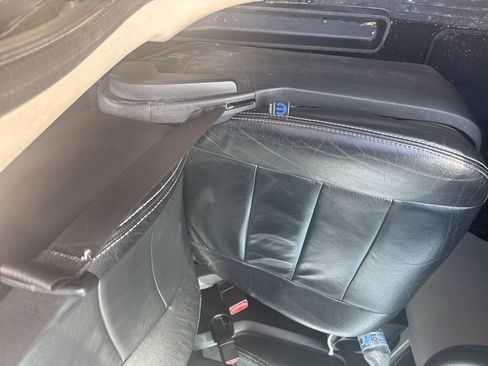 Used 2017 Dodge Grand Caravan SE w/ Power Window Group image 7