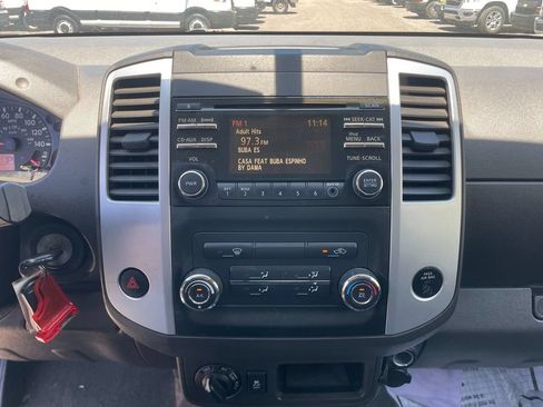Used 2013 Nissan Frontier SV AWD/4WD image 20