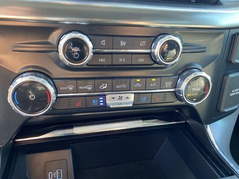 Used 2022 Ford F150 Lariat AWD/4WD image 30