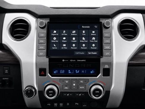 Used 2021 Toyota Tundra Limited w/ Limited Premium Package AWD/4WD image 33