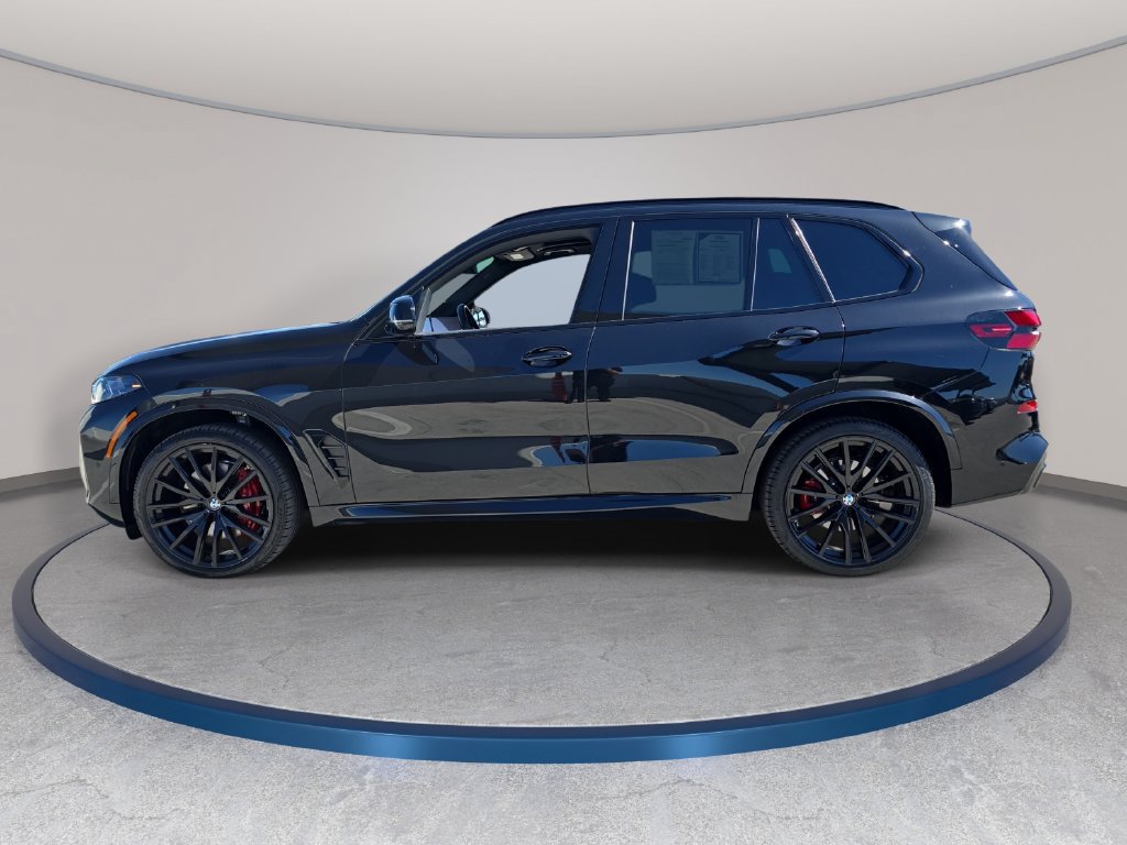 Used 2024 BMW X5 sDrive40i w/ M Sport Package RWD image 9