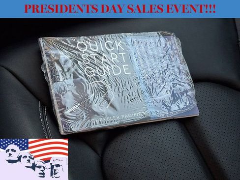 Used 2024 Chrysler Pacifica Touring-L image 26