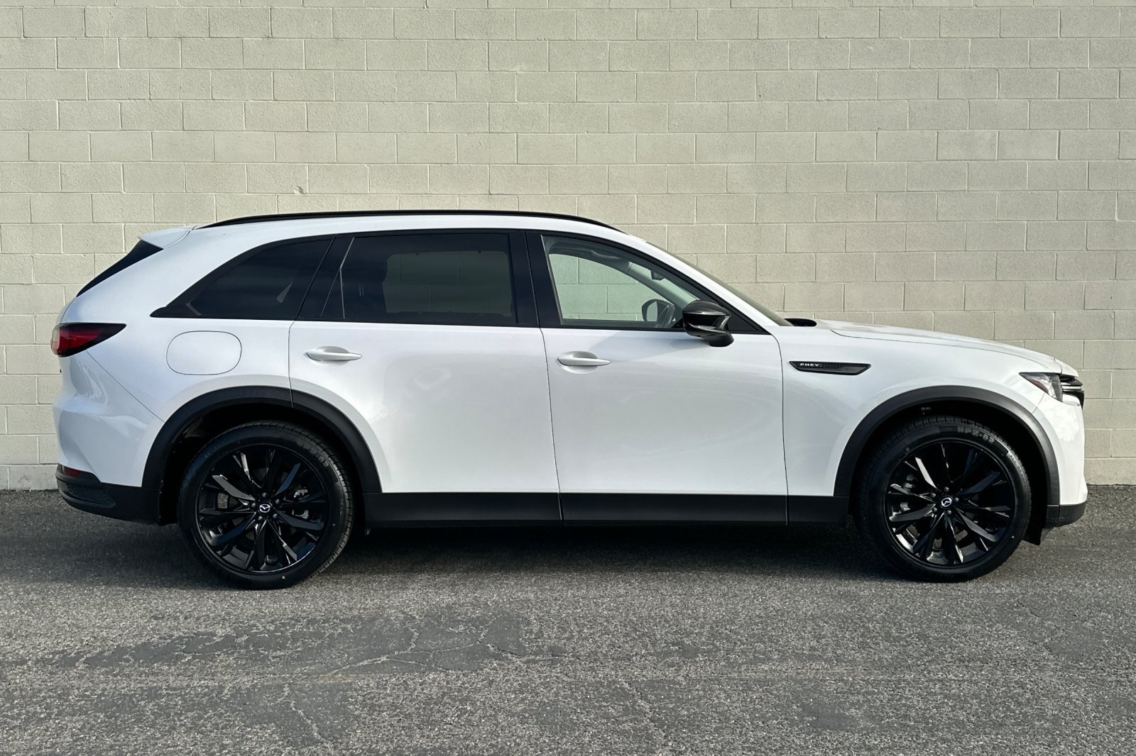 Used 2025 MAZDA CX-90 Plug-In Hybrid w/Premium Sport AWD/4WD image 3