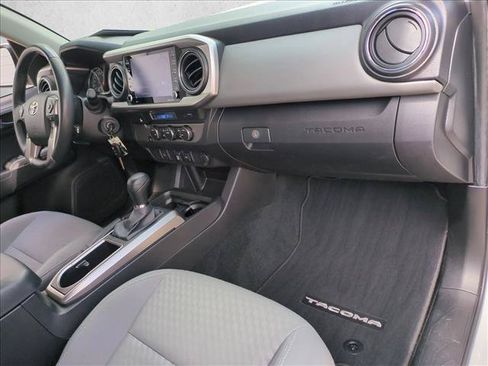 Certified 2022 Toyota Tacoma SR5 RWD image 20