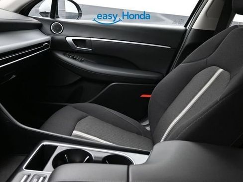 Used 2025 Hyundai Sonata SEL FWD image 13