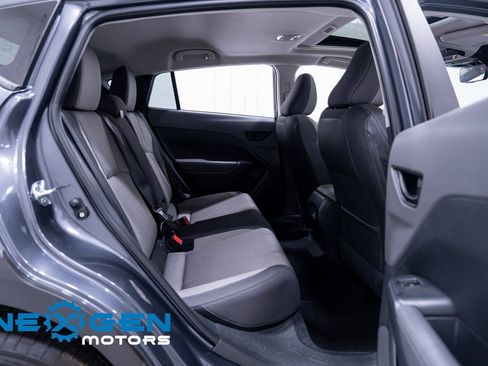 Used 2024 Subaru Crosstrek 2.0i Premium image 40