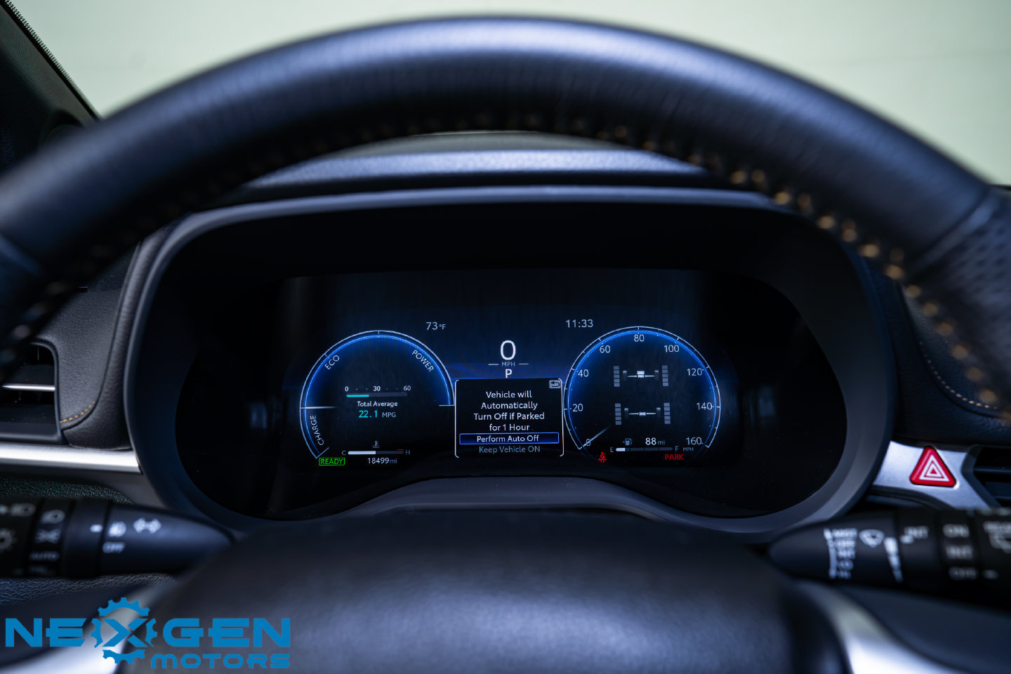 Used 2025 Toyota Sienna XLE Woodland Edition AWD/4WD image 7