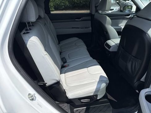 Used 2021 Hyundai Palisade SEL FWD image 11