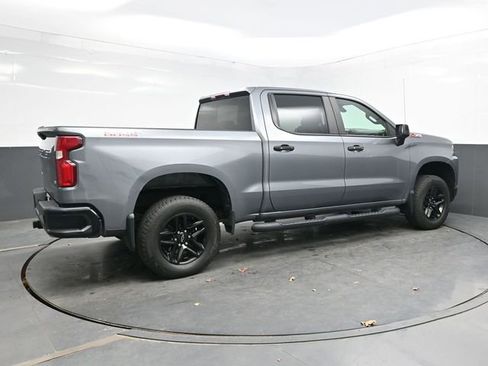 Used 2019 Chevrolet Silverado 1500 LT Trail Boss w/ Convenience Package image 7