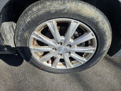 Used 2009 Buick LaCrosse CXL w/ Driver Confidence Package FWD image 21
