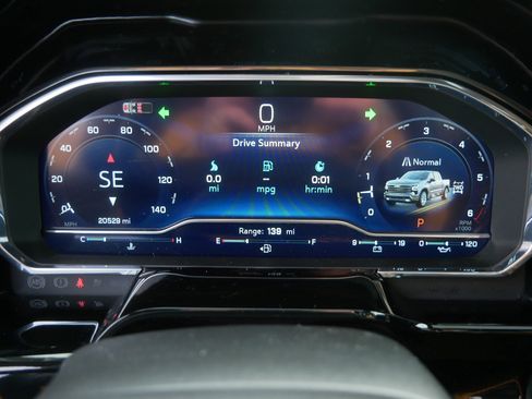 Used 2025 Chevrolet Silverado 1500 High Country w/ Technology Package image 37