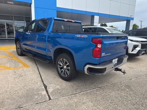 Used 2023 Chevrolet Silverado 1500 LT AWD/4WD image 4
