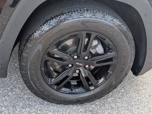 Used 2022 GMC Terrain AT4 w/ Infotainment Package II image 18