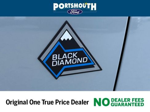 Certified 2024 Ford Bronco Black Diamond image 19