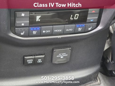 Certified 2025 Toyota Sequoia Capstone AWD/4WD image 17