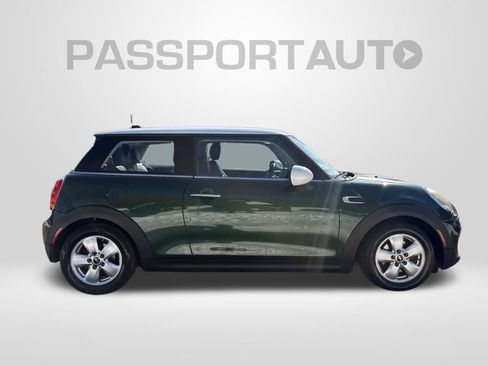 Used 2015 MINI Cooper 2-Door Hardtop image 5