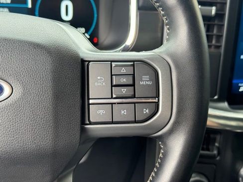 Used 2022 Ford F150 Lariat image 28