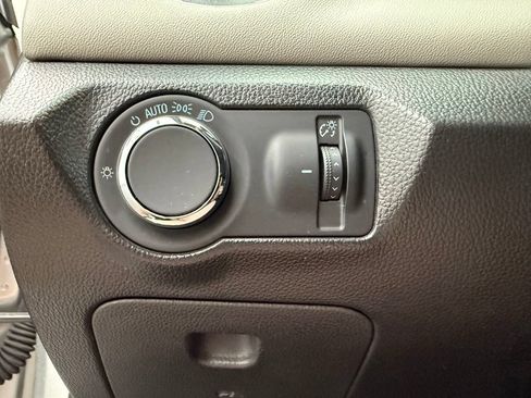 Used 2016 Chevrolet Cruze LT FWD image 27
