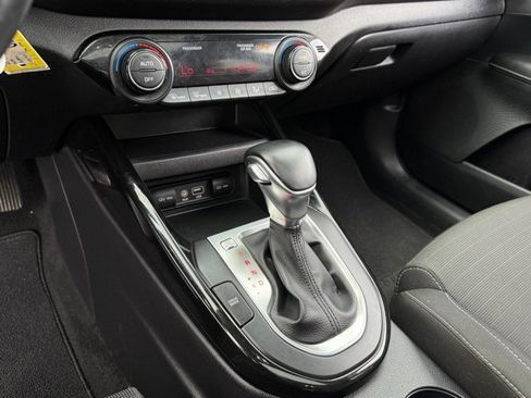 Used 2019 Kia Forte S w/ S Premium Package image 22