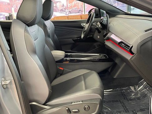 Used 2023 Volkswagen ID.4 Pro S image 20